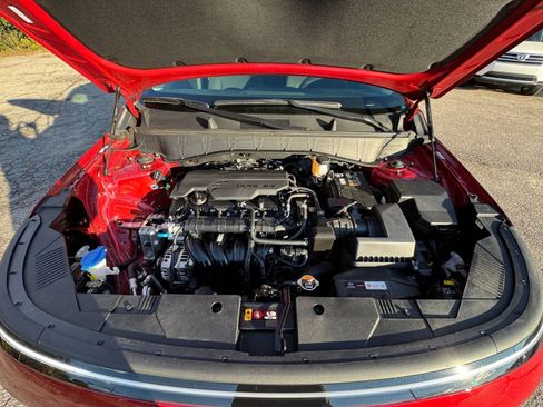 Used 2025 Hyundai Kona SEL image 37