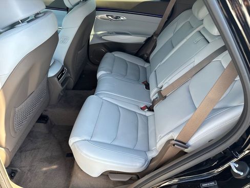 New 2026 Genesis GV70 2.5T Advanced image 21