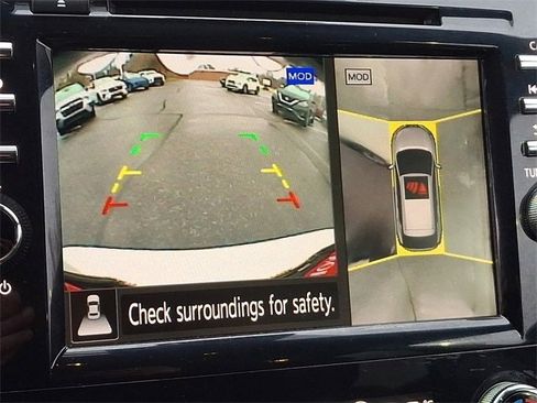 Used 2023 Nissan Murano SV image 18