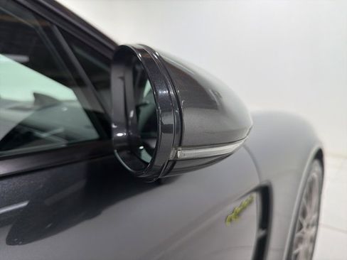 Used 2018 Porsche Panamera 4 image 26