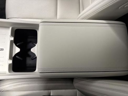 Used 2025 Hyundai Santa Fe Calligraphy image 22