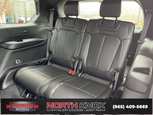 New 2025 Jeep Grand Cherokee L Limited image 17