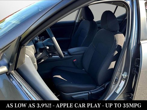 New 2025 Nissan Sentra S image 24