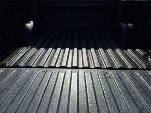 Used 2022 Chevrolet Silverado 1500 Custom Trail Boss w/ LPO, Dark Essentials Package image 31