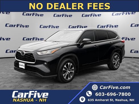 Used 2020 Toyota Highlander XLE AWD/4WD image 1