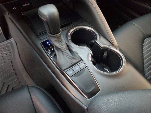 Used 2023 Toyota Camry SE image 23