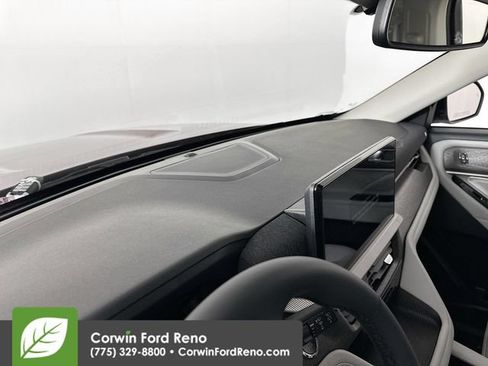 New 2026 Ford Explorer Platinum w/ LUX Leather Package AWD/4WD image 9
