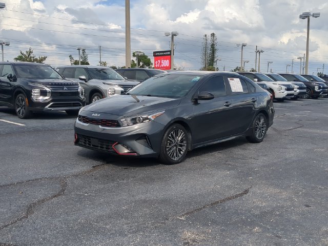 Used 2024 Kia Forte GT-Line w/ GT-Line Premium Package FWD image 2