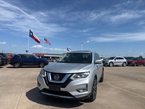 Certified 2017 Nissan Rogue SL w/ SL Premium Package AWD/4WD image 6