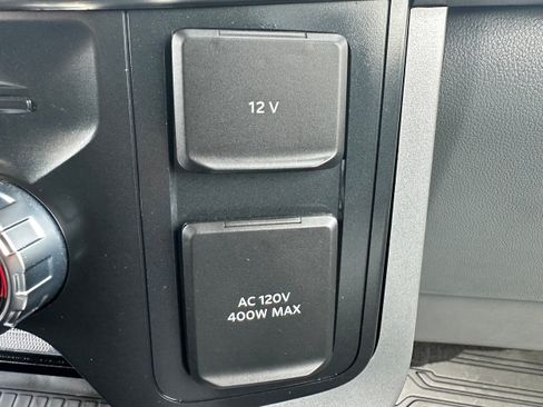 Used 2022 Ford F150 Lariat w/ Equipment Group 502A High AWD/4WD image 22