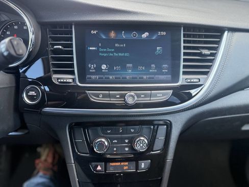 Used 2020 Buick Encore Preferred image 20