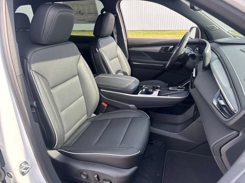 New 2026 Buick Enclave Preferred w/ Power Package FWD image 11