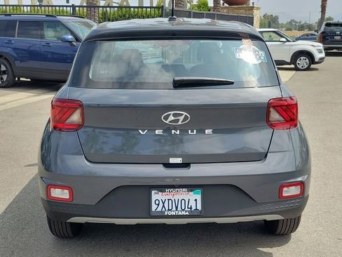 Certified 2026 Hyundai Venue SE FWD image 29