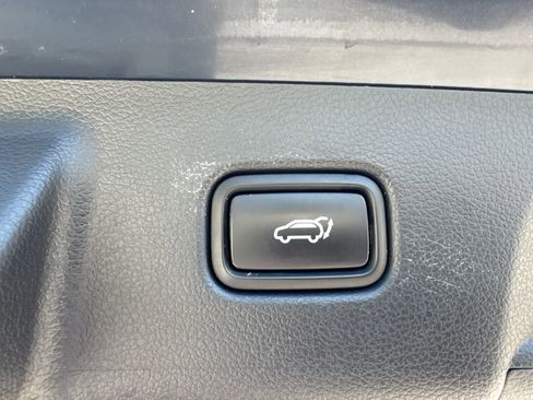 Used 2024 Hyundai Palisade SEL image 19