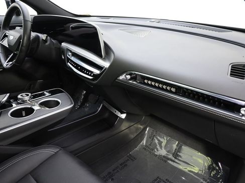 Certified 2024 Cadillac Lyriq Sport w/ LPO, Floor Liner Package AWD/4WD image 15