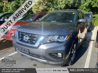 Used 2019 Nissan Pathfinder SL