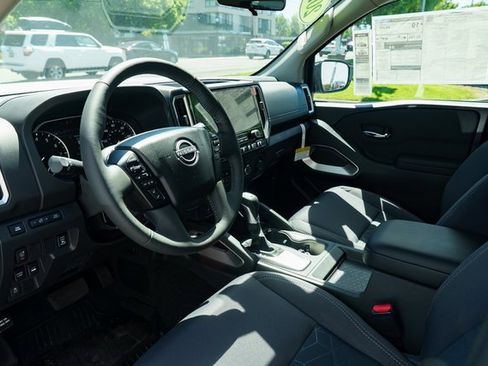 New 2025 Nissan Frontier SV w/ SV Convenience Package image 25