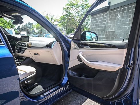 Used 2019 BMW X3 M40i w/ Premium Package AWD/4WD image 17