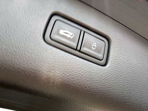 Certified 2026 Genesis GV80 2.5T AWD/4WD image 8