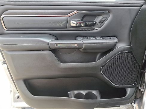 Used 2024 RAM 1500 Limited w/ Body Color Bumper Group AWD/4WD image 10