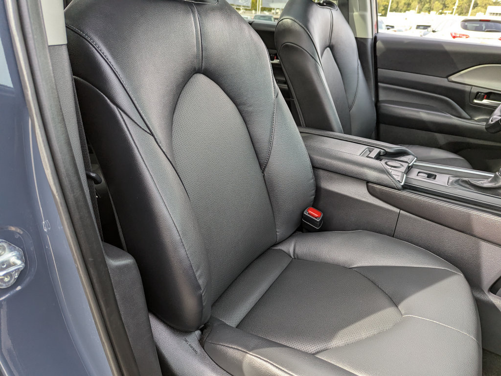 Certified 2025 Toyota Grand Highlander AWD image 35