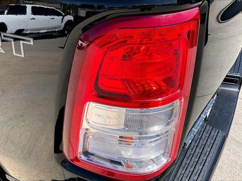 Used 2022 RAM 1500 Big Horn AWD/4WD image 26