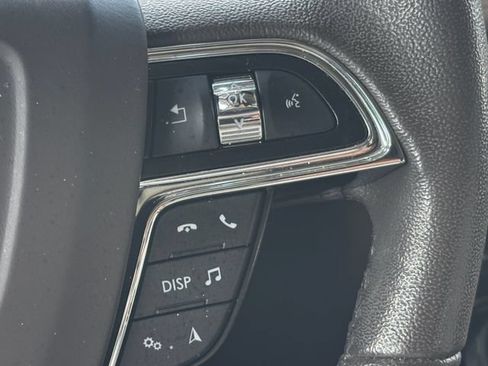 Used 2022 Lincoln Nautilus FWD w/ Premium Package image 15