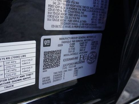 Used 2024 Chevrolet Silverado 1500 Custom AWD/4WD image 38