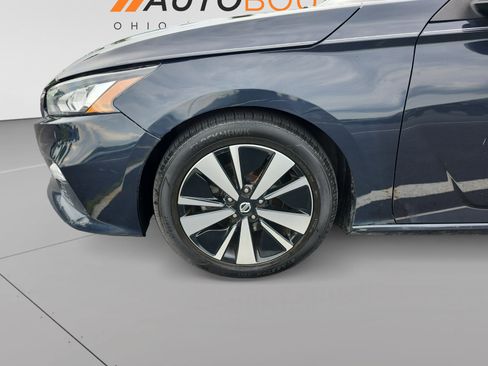 Used 2022 Nissan Altima 2.5 SV FWD image 14