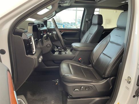 Used 2023 GMC Sierra 1500 Denali image 8