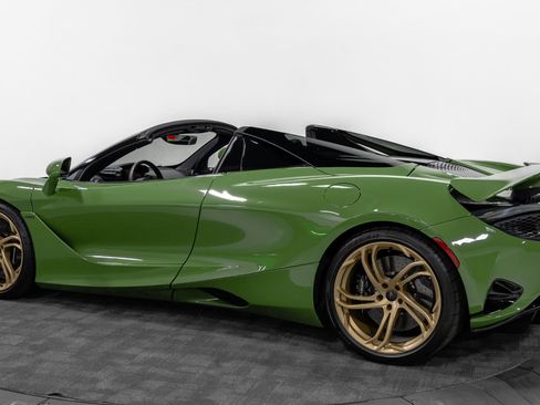 Used 2025 McLaren 750S Spider image 6