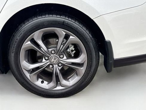 Certified 2023 Honda Accord EX image 29