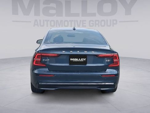 Used 2024 Volvo S60 B5 Core AWD/4WD image 4