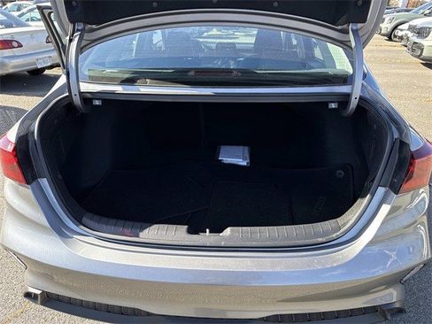 Certified 2023 Kia Forte LXS image 12