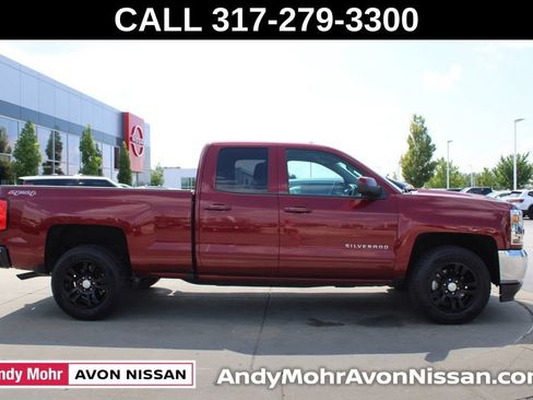 Used 2017 Chevrolet Silverado 1500 LT w/ All Star Edition AWD/4WD image 6