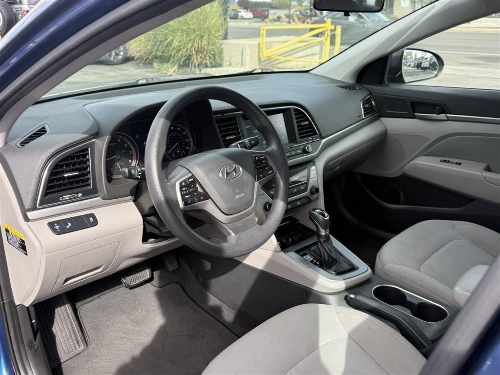 Used 2018 Hyundai Elantra SEL FWD image 9