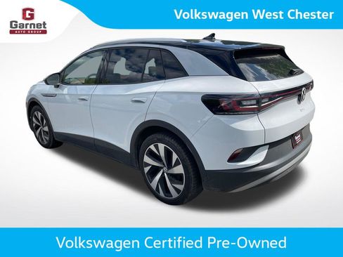 Used 2022 Volkswagen ID.4 Pro S w/ Gradient Package RWD image 3