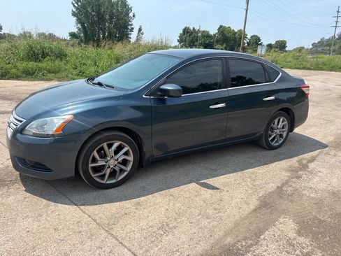 Used 2013 Nissan Sentra SV FWD image 1