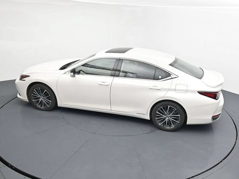 Used 2022 Lexus ES 300h w/ Premium Package FWD image 13