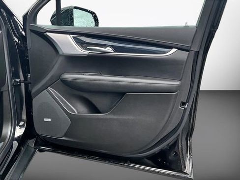 Used 2024 Cadillac XT5 Premium Luxury image 18