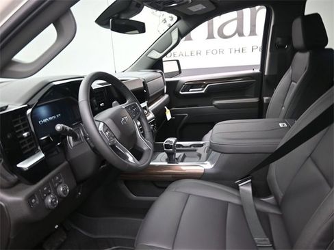 New 2026 Chevrolet Silverado 1500 RST w/ Dark Appearance Package image 8