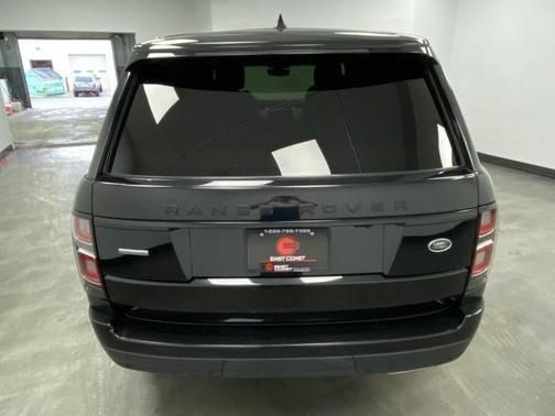 Used 2018 Land Rover Range Rover Supercharged AWD/4WD image 6
