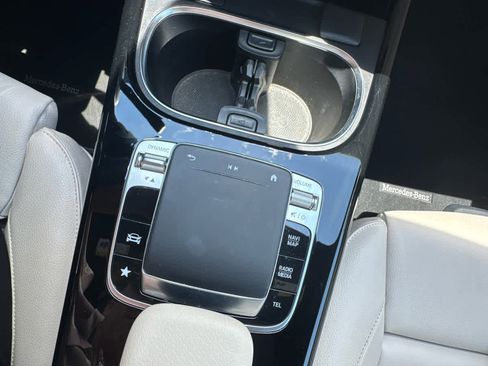 Used 2020 Mercedes-Benz CLA 250 image 16