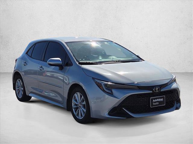 Used 2023 Toyota Corolla SE FWD image 3