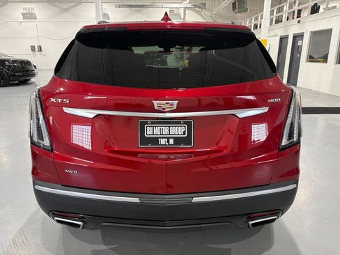 Used 2025 Cadillac XT5 Sportv w/ Technology Package AWD/4WD image 6