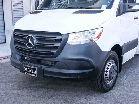Used 2023 Mercedes-Benz Sprinter 3500 w/ Acoustic Package image 13