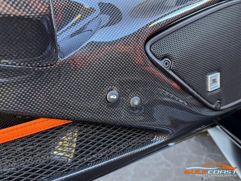 Used 2020 Ferrari 488 Pista Coupe image 29