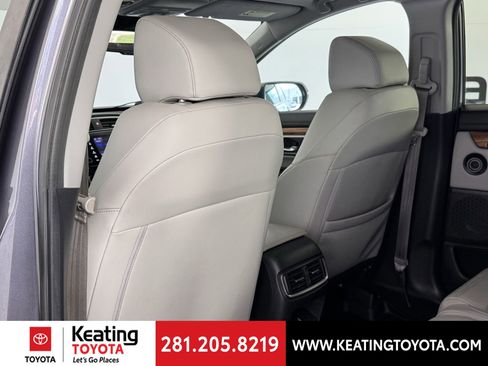 Used 2017 Honda CR-V Touring image 16