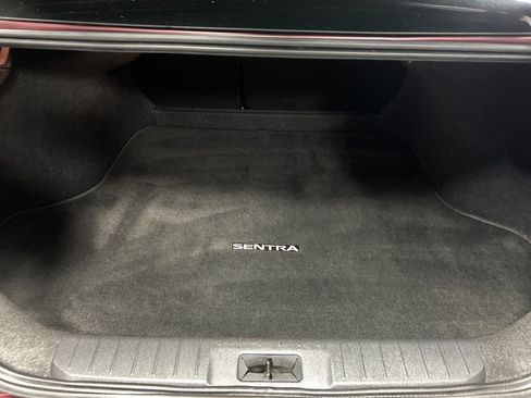Used 2025 Nissan Sentra SV FWD image 22