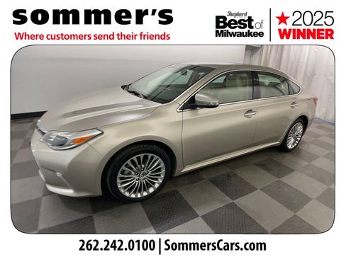 Used 2018 Toyota Avalon Limited image 8
